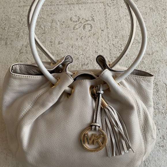 Michael Kors leather shoulder purse - Picture 8 of 16